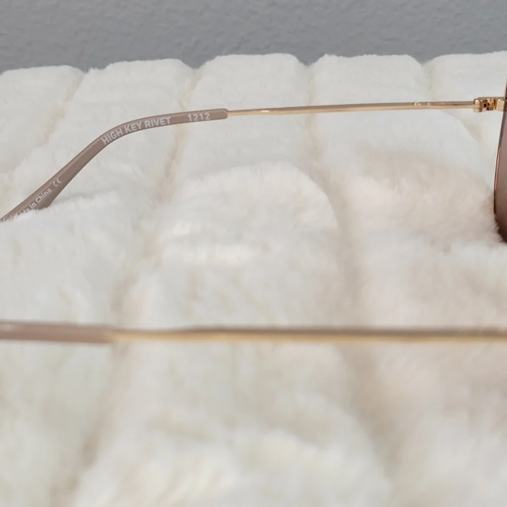 QUAY // ltd ed rivet detail gold frames with tan lenses aviator sunglass…
